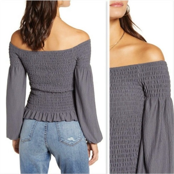 NWOT Kirious Off the Shoulder Smocked Top - Picture 2 of 12